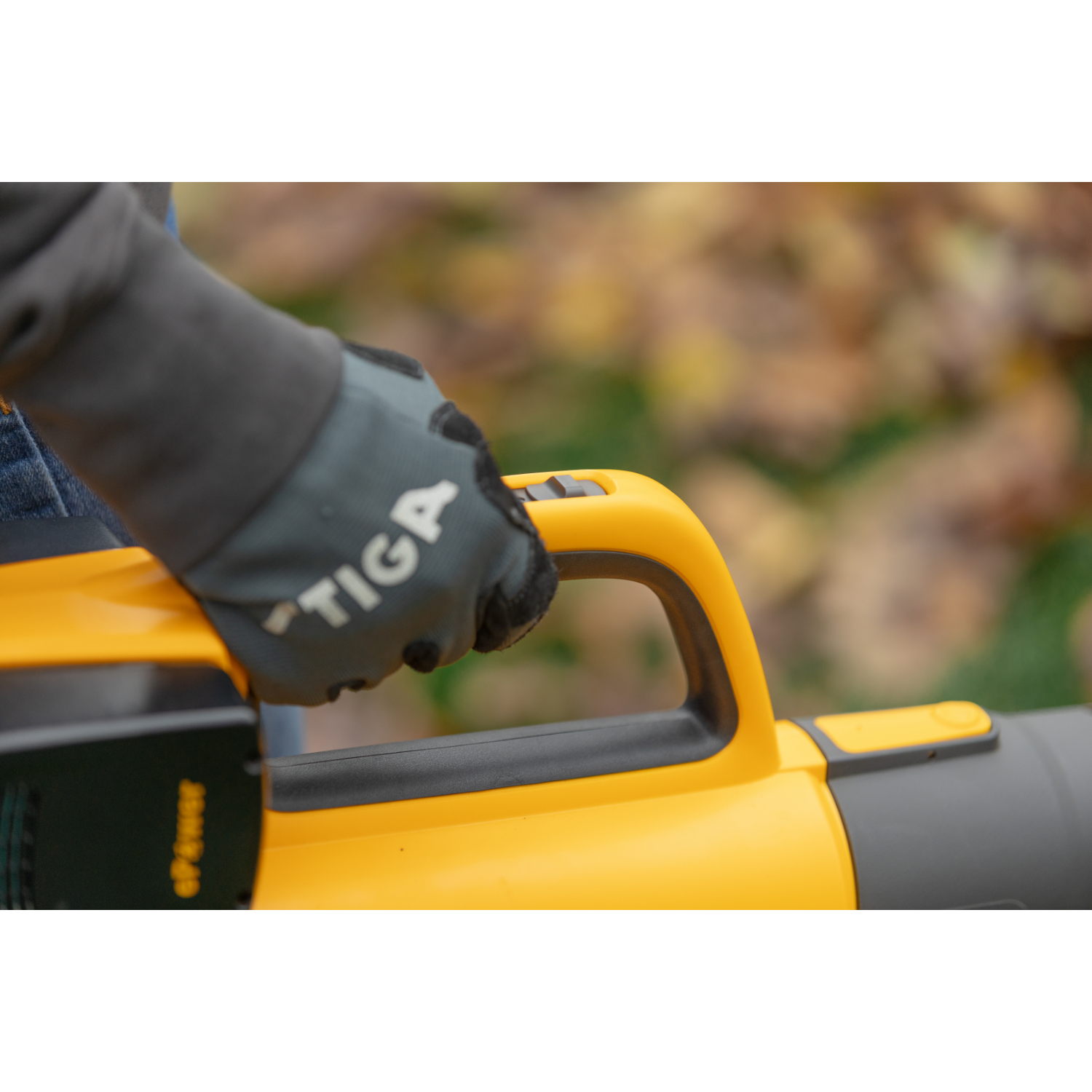 Stiga BL 300e Kit Accu souffleur de feuilles (2x 4,0Ah batterie) - 20V-image