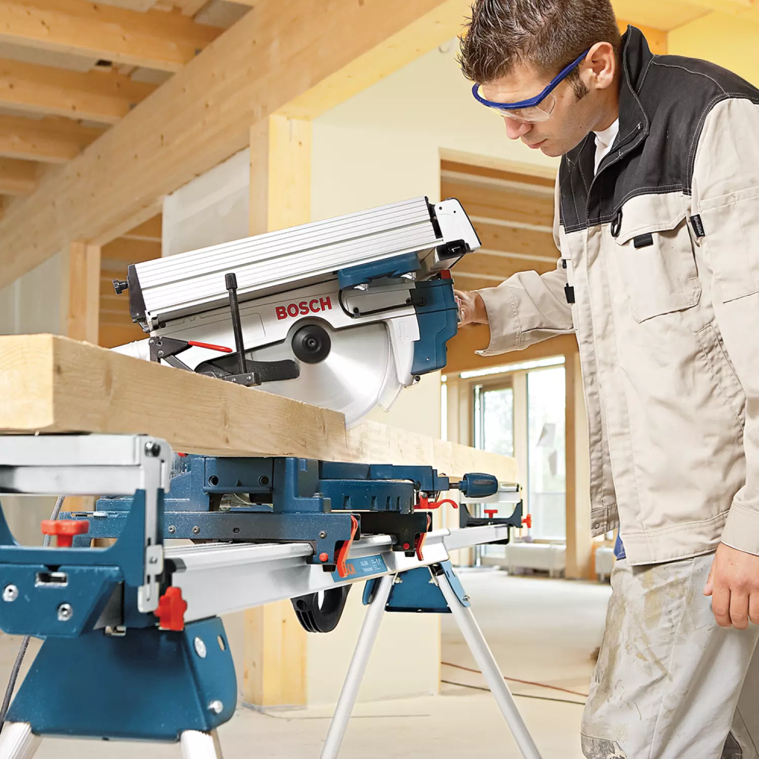 Bosch GTM 12 JL Tafel afkort- verstekzaag / combinatiezaagmachine - 1800W - 305 x 30mm-image