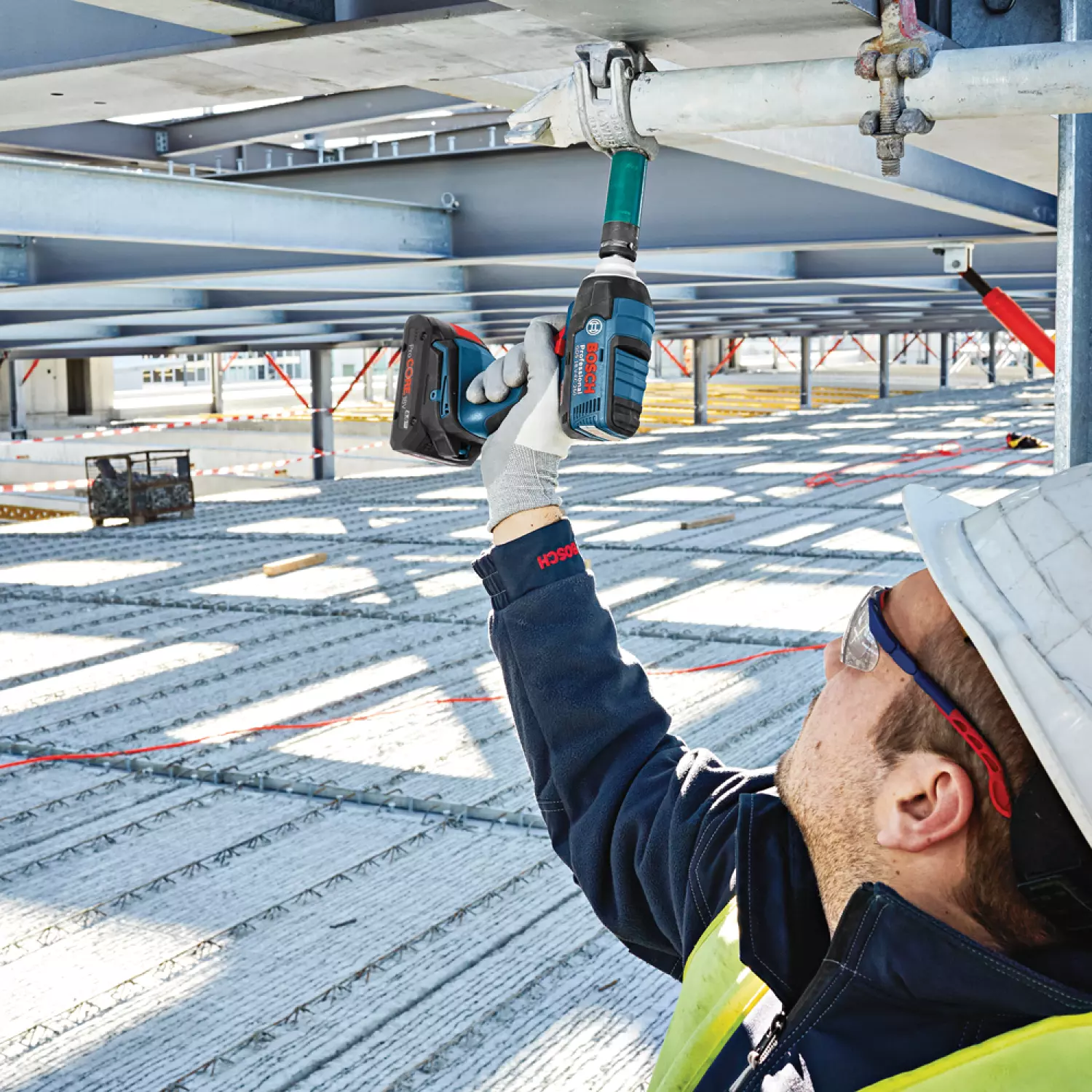 Bosch 1600A01BA3 18V Li-Ion accu starterset (2x 4.0Ah) + lader-image