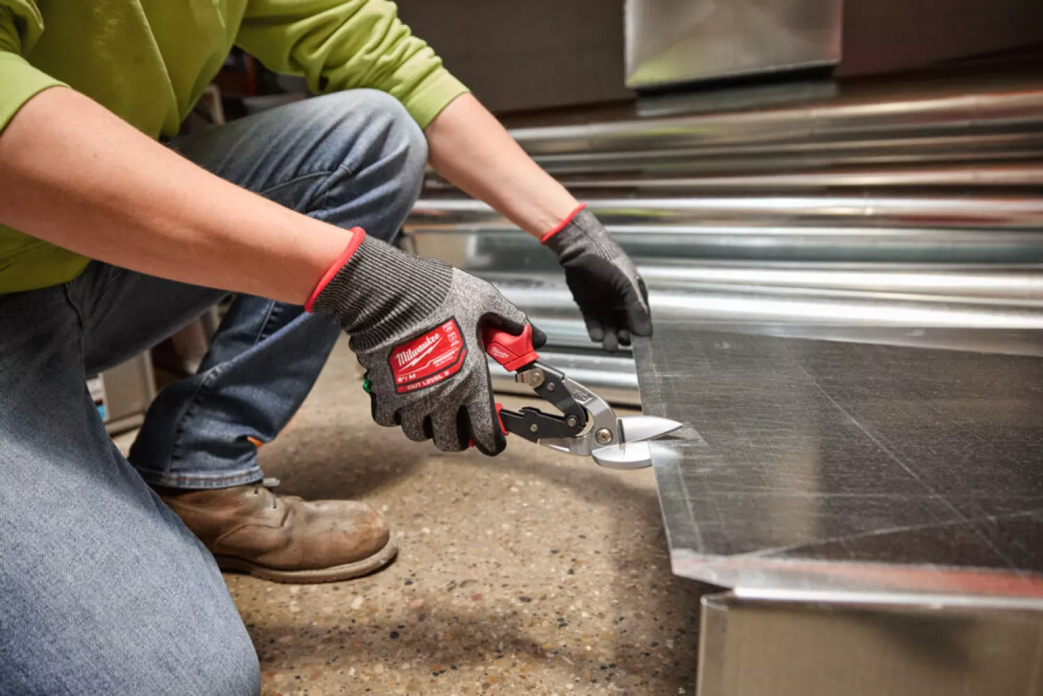 Milwaukee 4932499016 Blikschaar - 251mm -  Rechts snijdend - gebogen-image