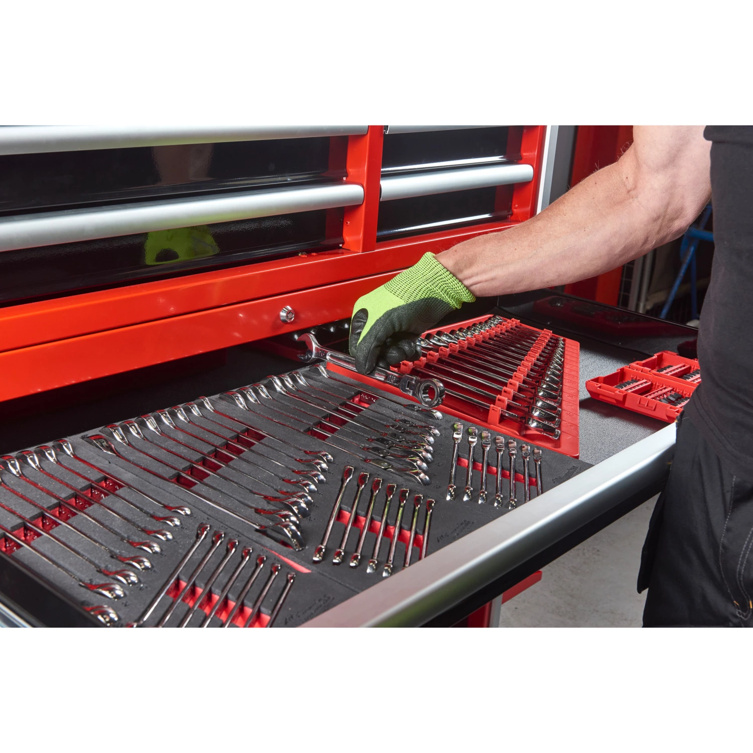 Milwaukee 4932478852 TOOLGUARD™ Stalen gereedschapswagen met 10 lades - 46˝ / 117 cm-image