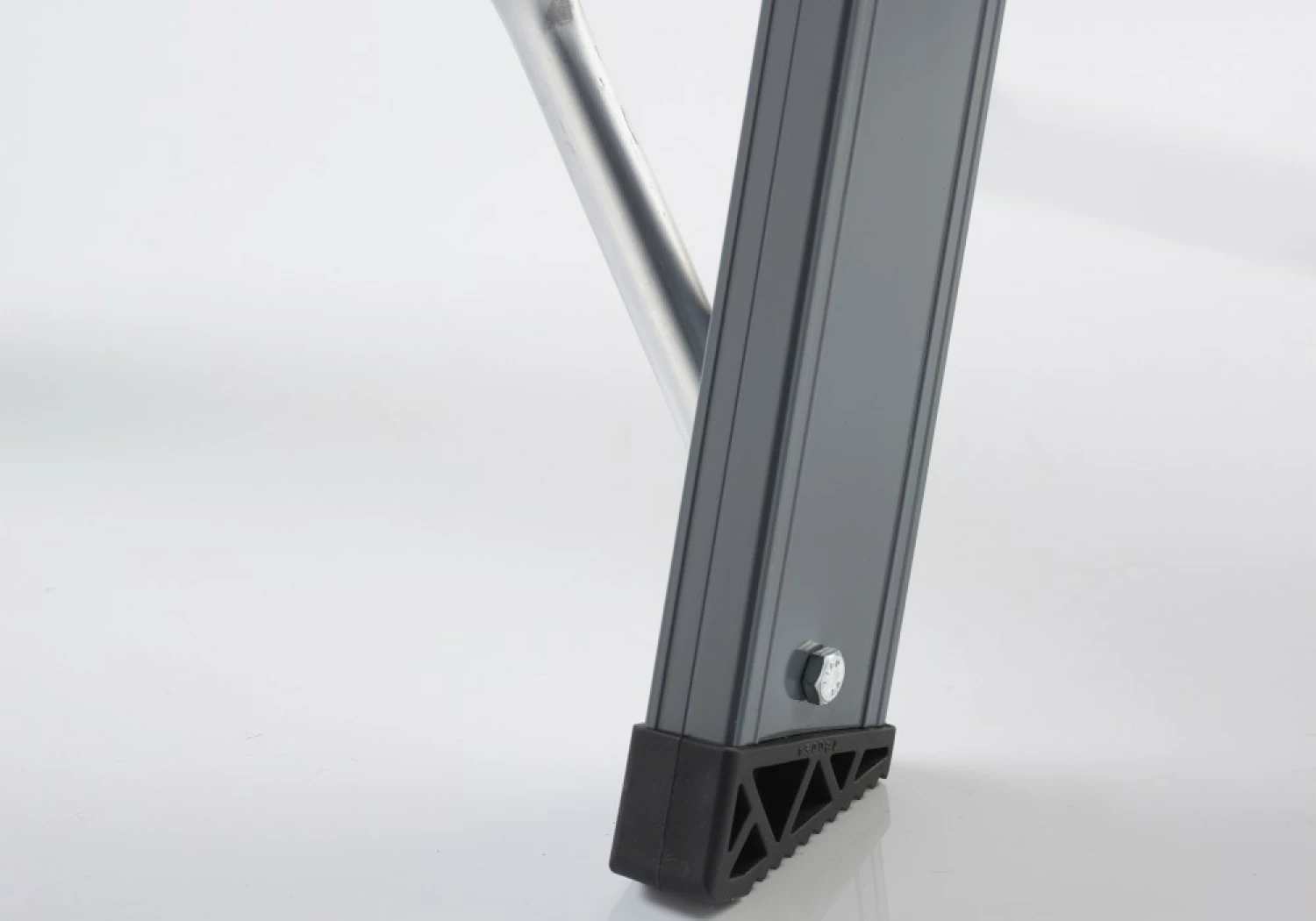 Altrex Falco FDO 10 Dubbele trap - Aluminium met coating - 2 x 10 treden - max. werkhoogte 4,35m-image