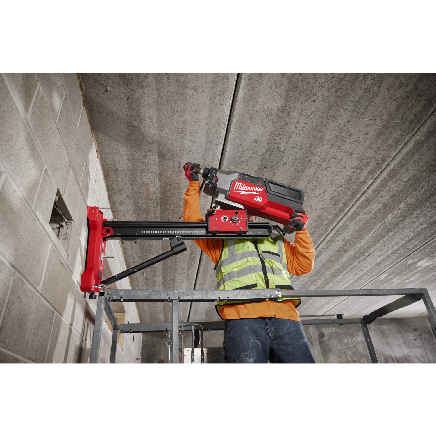 Milwaukee MXF DCD350KIT-122 MX Fuel accu diamant boormachine set (2x 12.0Ah accu) incl. boorstandaard - 350mm-image