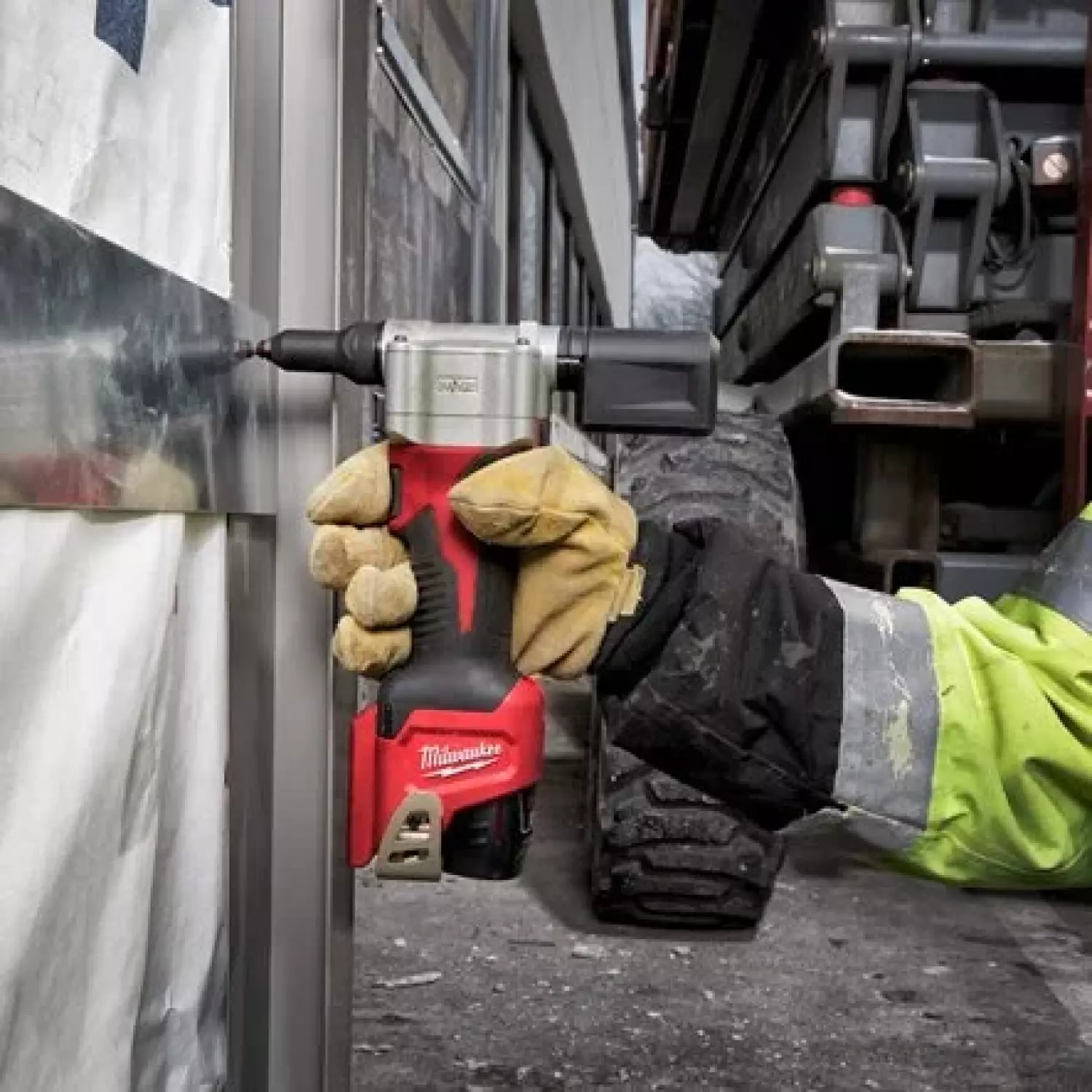 Milwaukee M12 BPRT-201X - Set riveteuse Li-Ion 12V (1x batterie 2,0Ah) en boîtier HD - 9000N-image