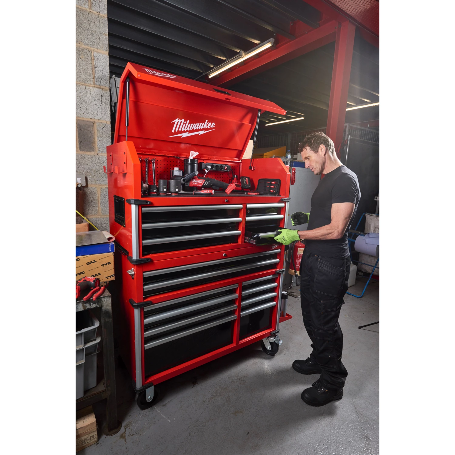 Milwaukee 4932478854 TOOLGUARD™ Stalen opbergkast met 6 lades - 46˝ / 117 cm-image