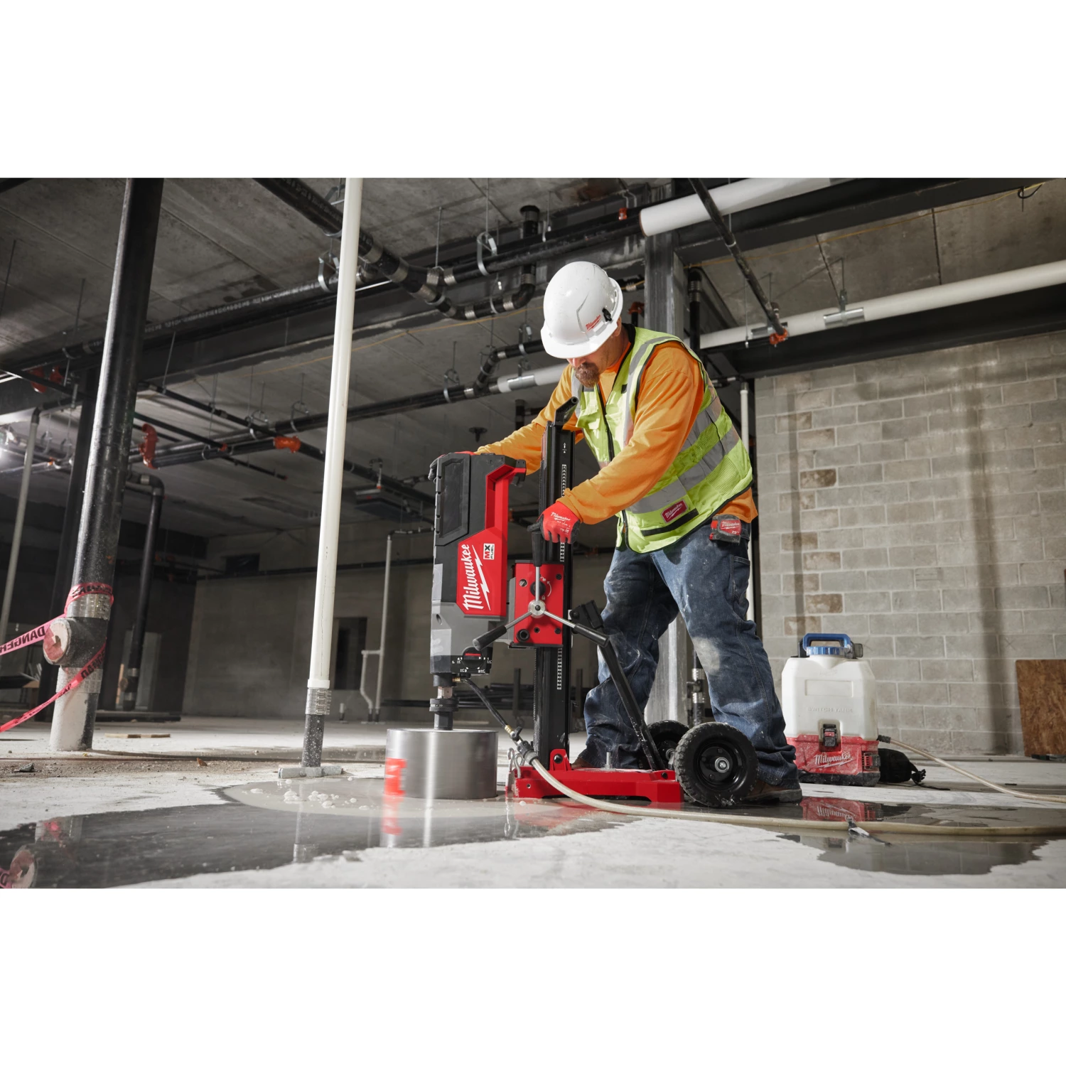 Milwaukee MXF DCD350KIT-122 MX Fuel accu diamant boormachine set (2x 12.0Ah accu) incl. boorstandaard - 350mm-image