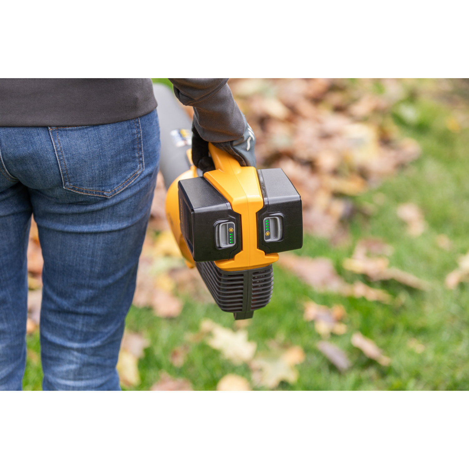 Stiga BL 300e Kit Accu souffleur de feuilles (2x 4,0Ah batterie) - 20V-image