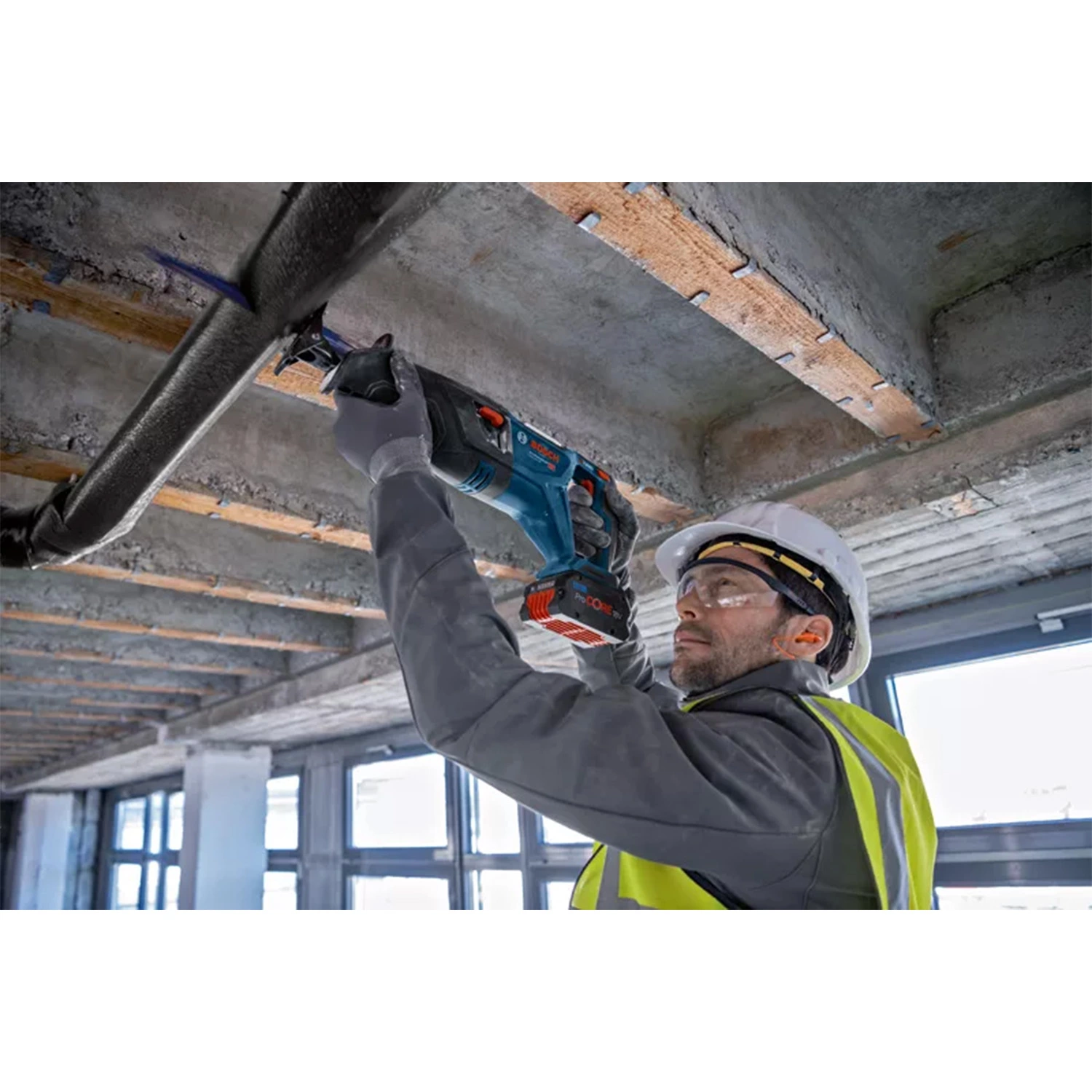 Bosch GSA 18V-28 Scie sabre sans fil-image