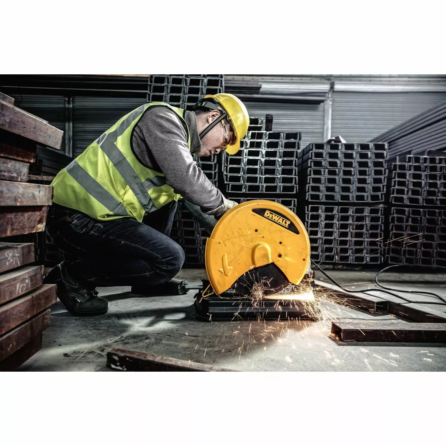 DeWALT D28730 Metaal afkortzaag - 2200W - 355mm-image