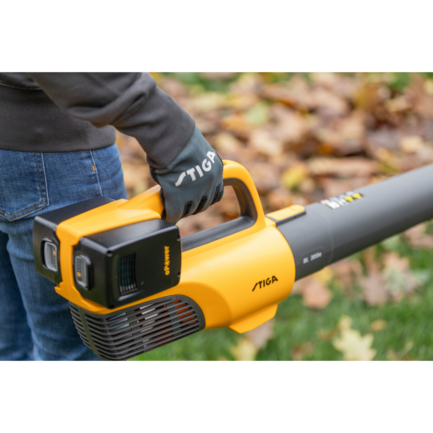 Stiga BL 300e Kit Accu souffleur de feuilles (2x 4,0Ah batterie) - 20V-image
