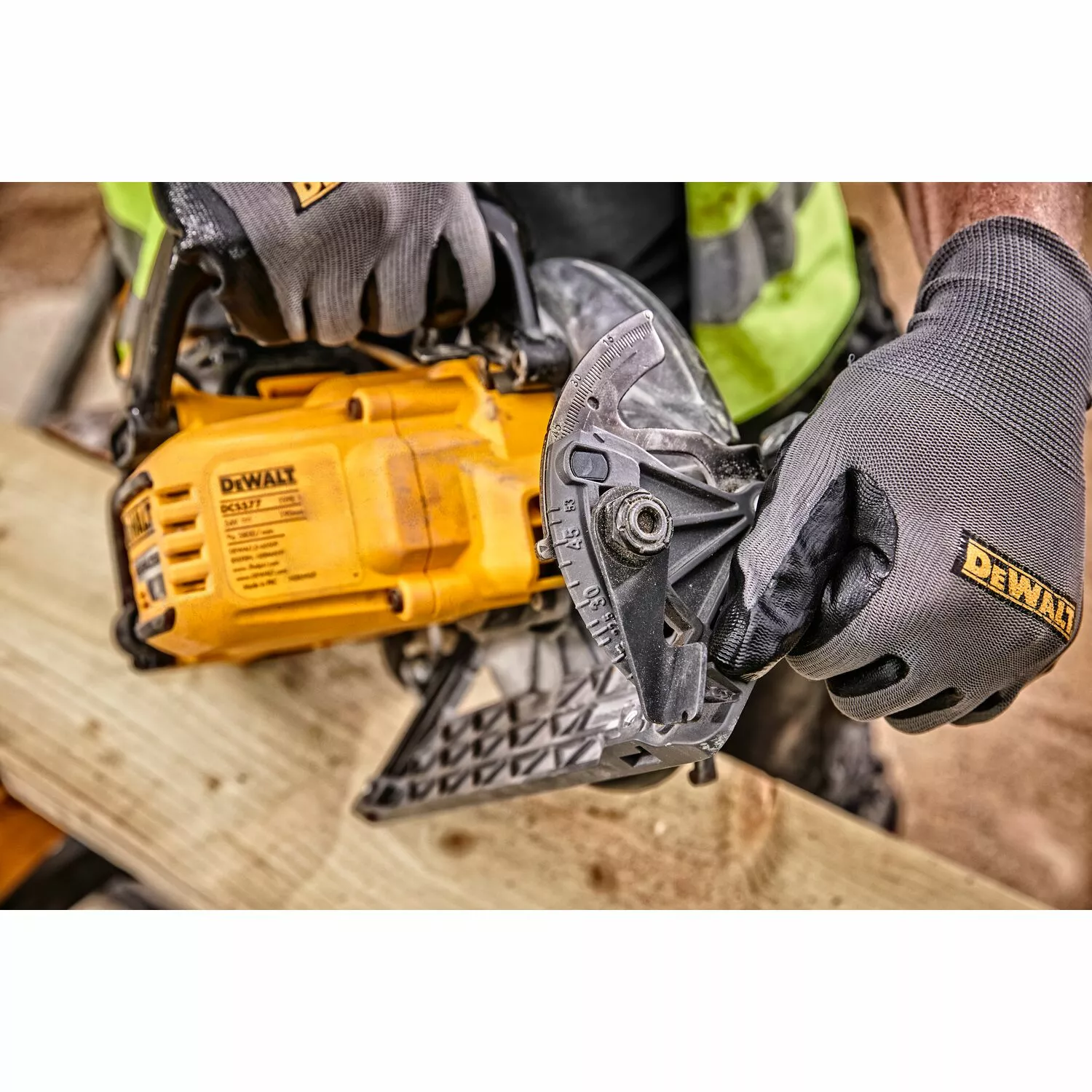 DeWALT DCS577N-XJ 54V Li-ion XR FlexVolt accu cirkelzaag body - 190mm - koolborstelloos-image