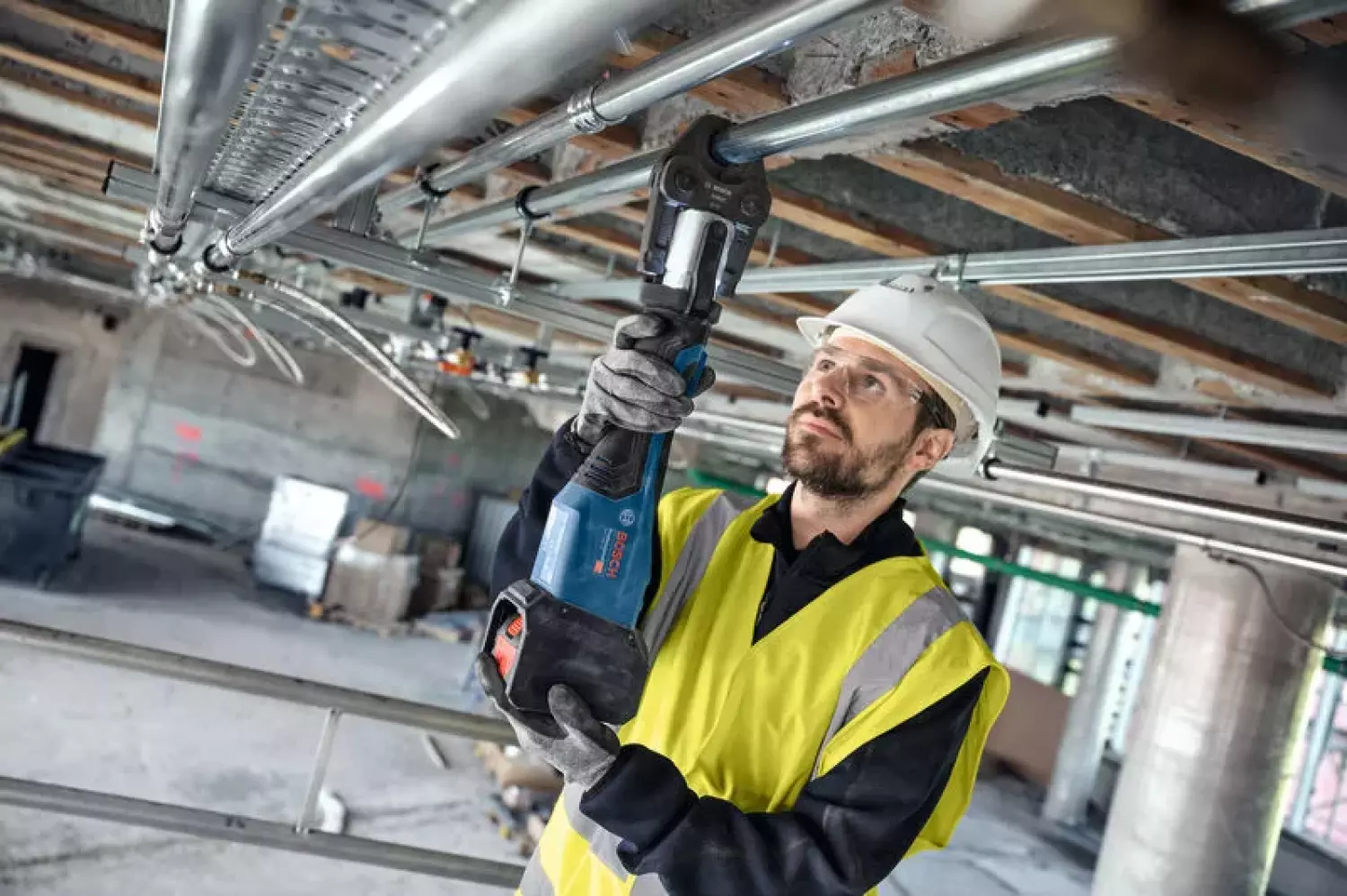 Bosch GPT 18V-32 pousse-batterie 18V en L-Boxx-image