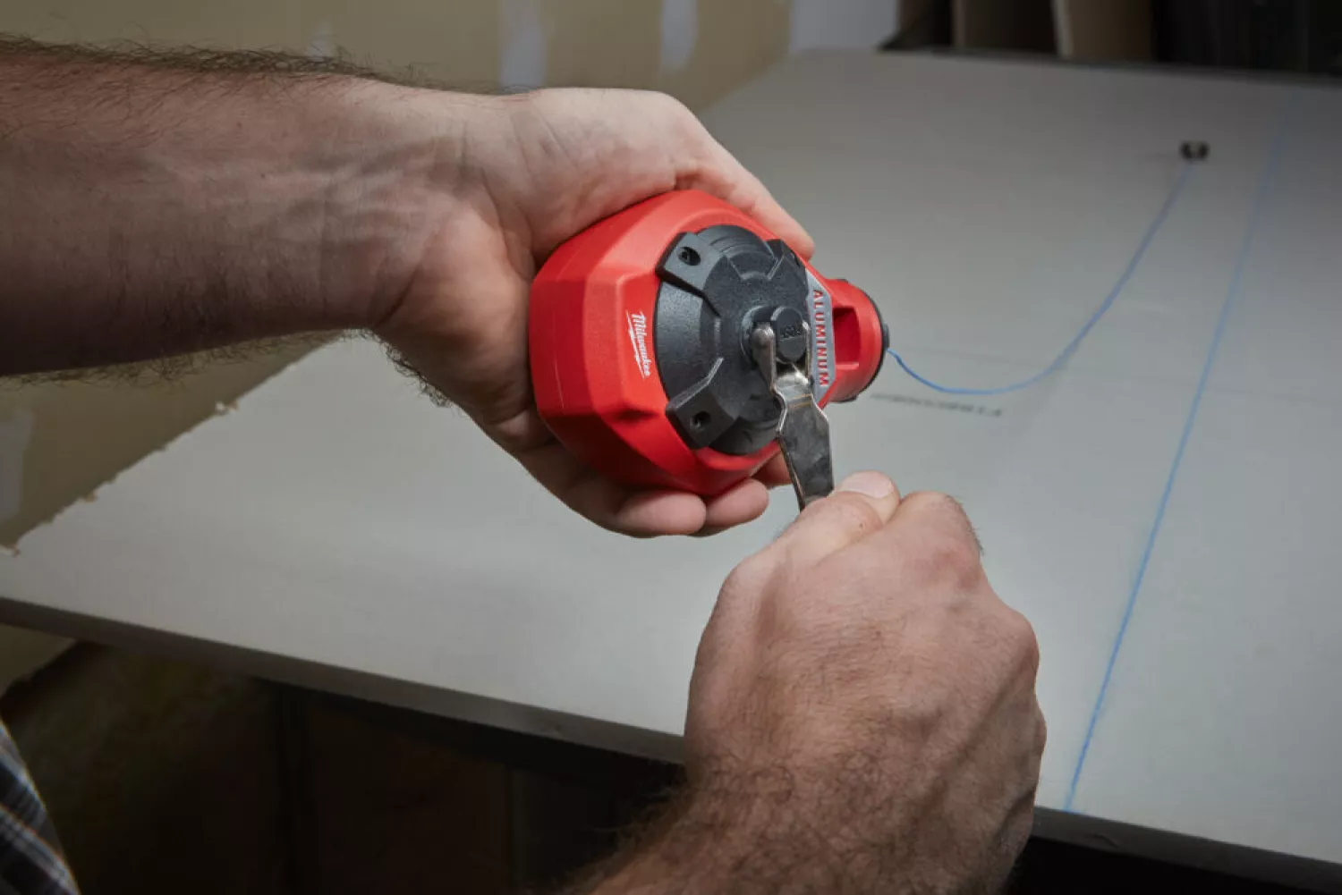 Milwaukee 4932493815 Slaglijnmolen kit 30m - dikke lijn - incl. blauw slaglijnkrijt-image